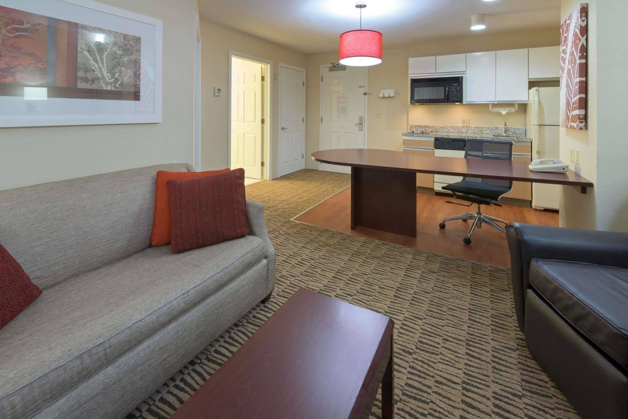 Mainstay Suites Hartford Meriden Exterior foto