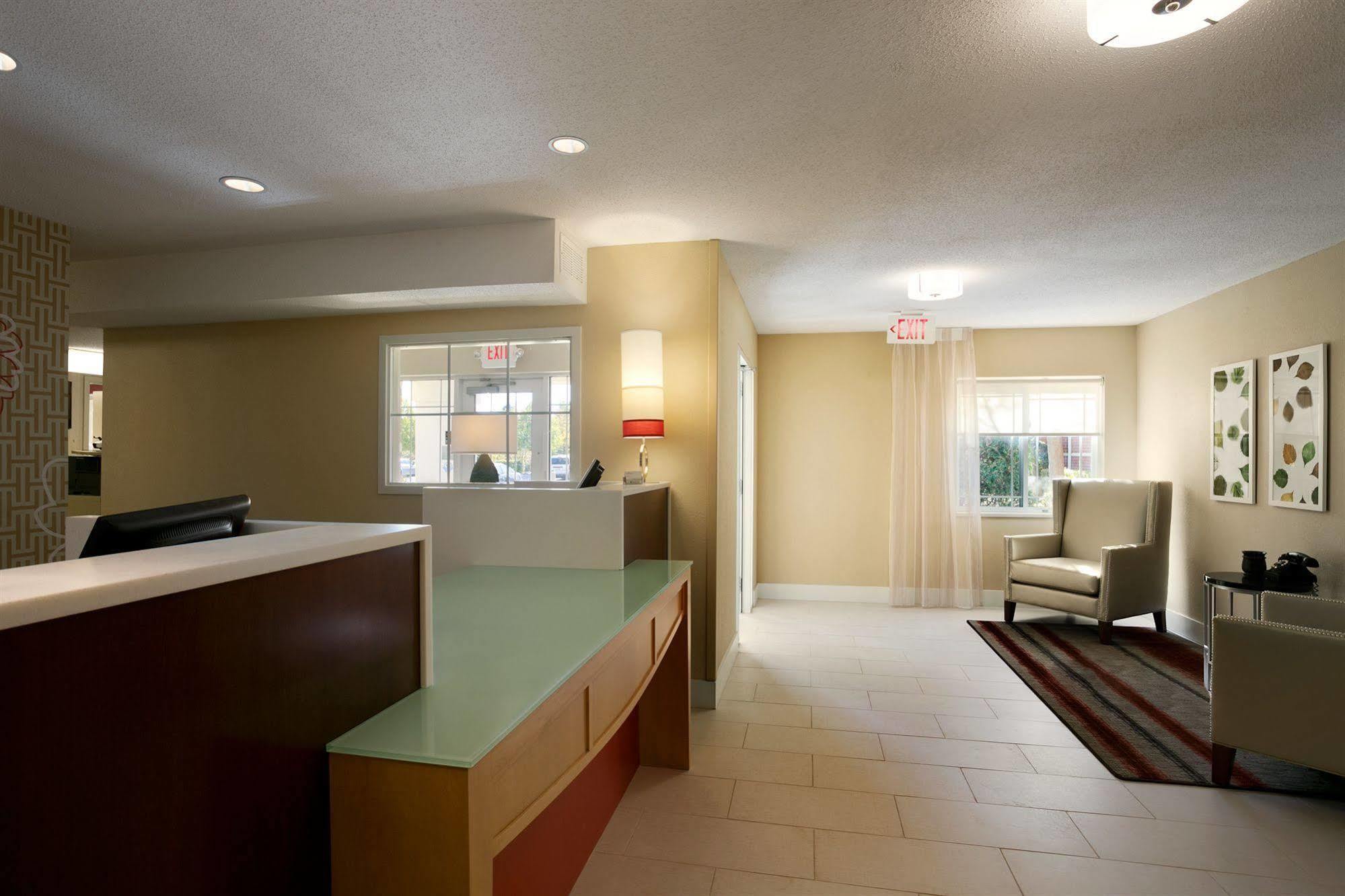 Mainstay Suites Hartford Meriden Exterior foto
